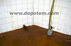Su Deposu Dezenfekte 2 Fayans su deposu temizliği